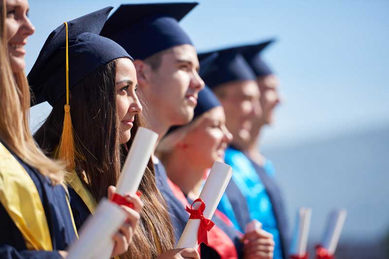 5 Financial Tips for High School Graduates